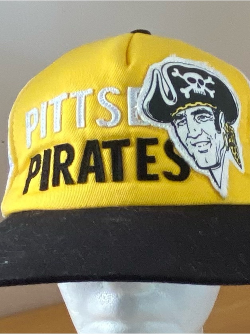 Pittsburgh Pirates Adjustable hat American Needle
